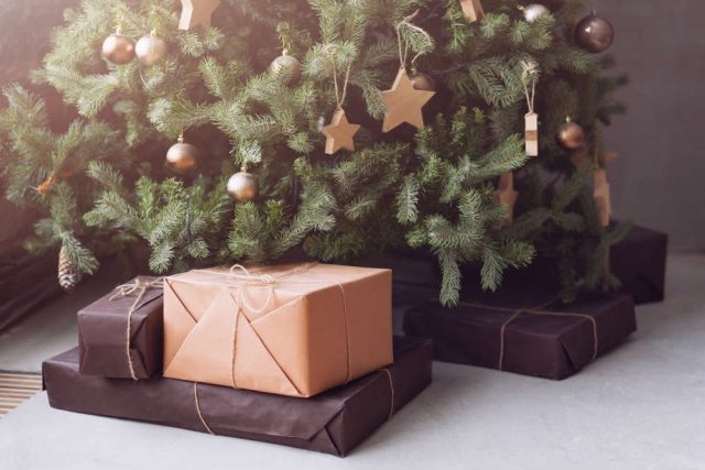 Regali fai da te per Natale: 5 doni da realizzare in casa con i bottoni  (FOTO)