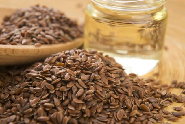 Come usare l'olio di semi di lino e quali sono le sue proprietà