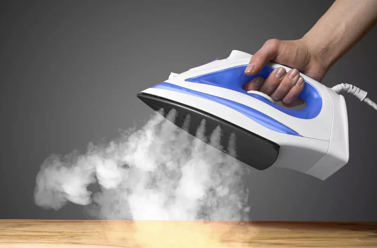 ▷ Come pulire la caldaia del ferro da stiro? Ecco i 6 passaggi per una  pulizia perfetta!